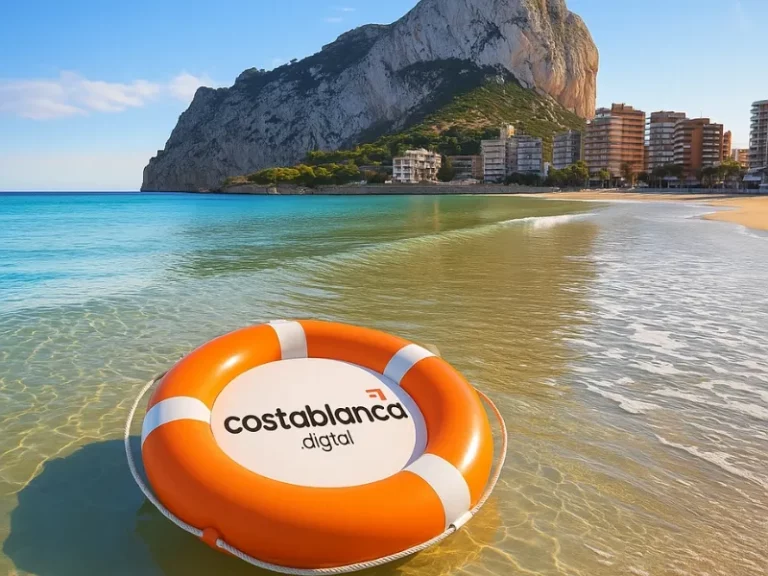 Beaches in Calpe: Where to Swim, Sunbathe & Soak Up the Views