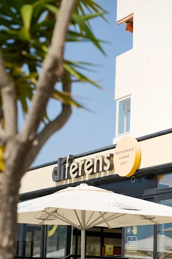 Interior photo of Díferens restaurant in Altea