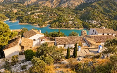 Guadalest: The Complete Guide to Spain’s Most Photographed Inland Village